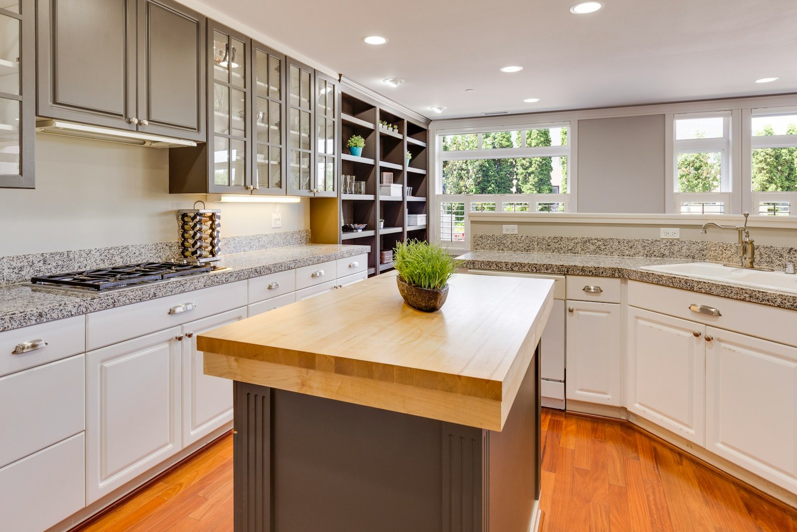 Modern Kitchen Upgrade Ideas for a More Functional Home